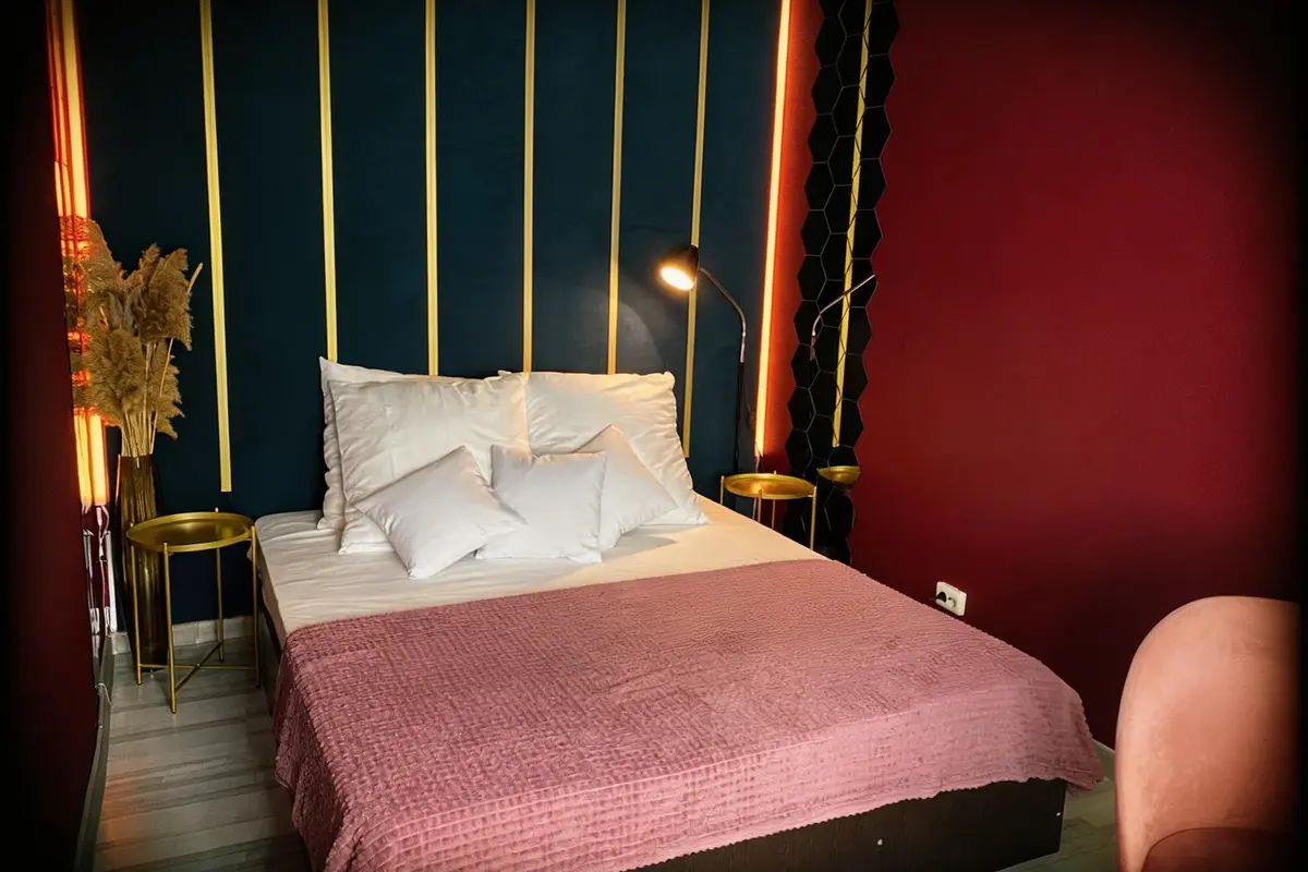 Интерьер вебкам студии Midnight