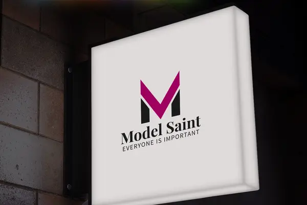 Model Saint